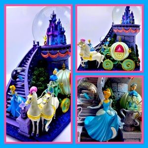 CINDERELLA DREAM OF THE BALL Musical Light up double Snow Globe Rare & Retired